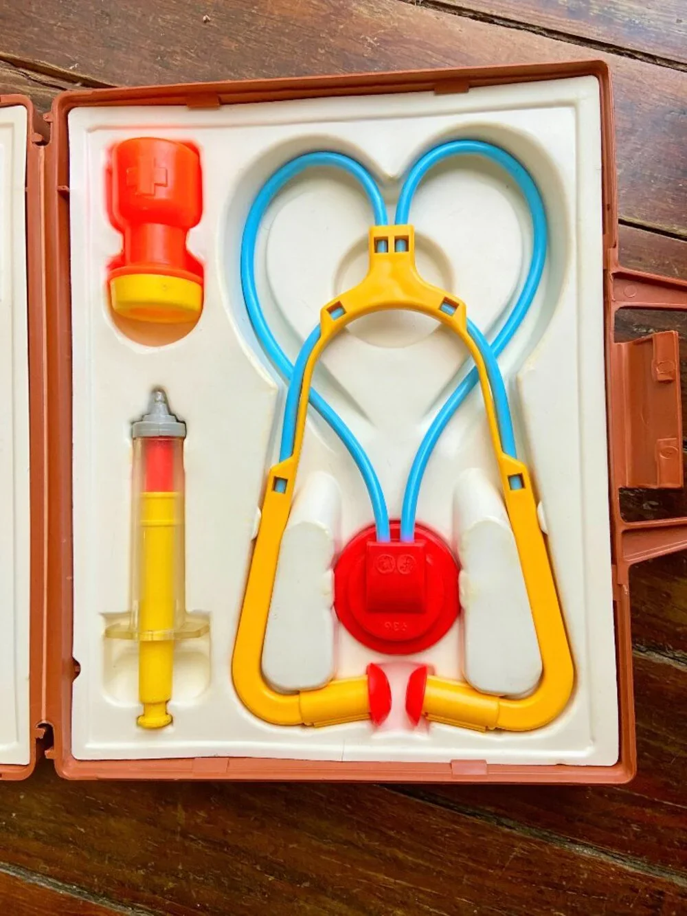 Fisher Price 1977 Vintage Medical Kit 936 Complete Made In USA